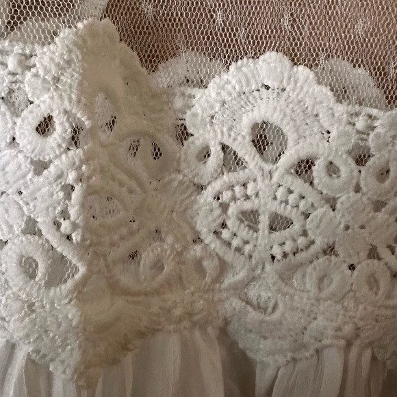 COPY - NWT white blouse by bibi - Picture 5 of 6